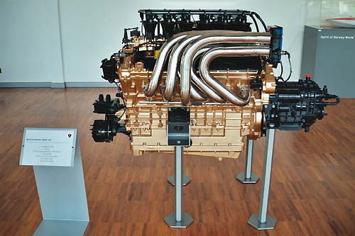 boatengine2.jpg
