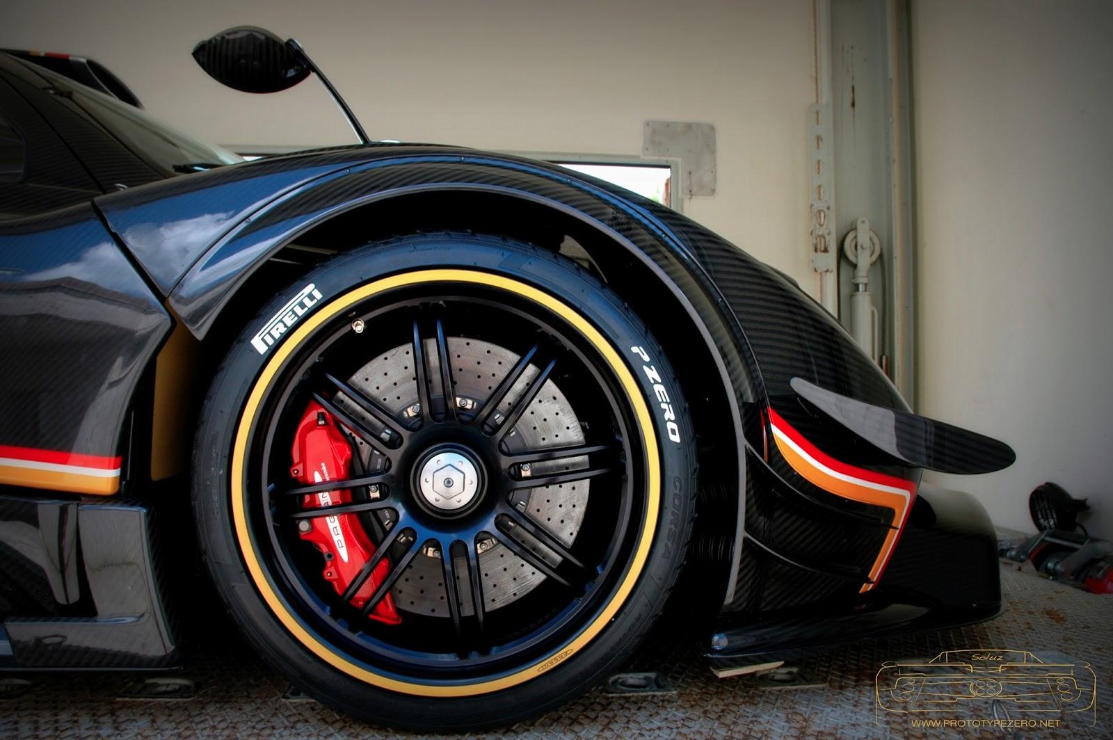 Pagani-Zonda-R-Evolution2